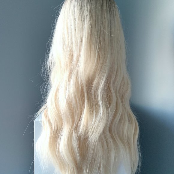 NEW Blonde Synthetic Wig with Bangs - Picture 4 of 4